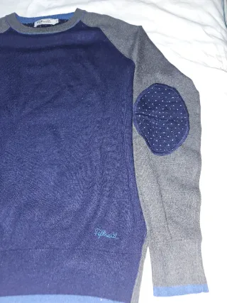 Maglione Fila blu e grigio con toppe