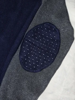 Maglione Fila blu e grigio con toppe