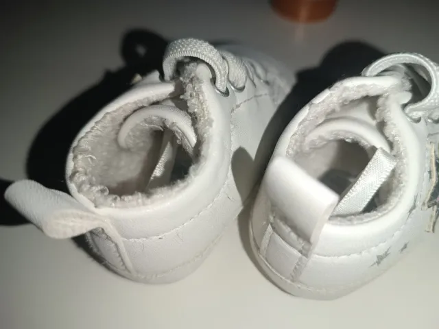 Zapatillas Bebé Blancas Estrellas