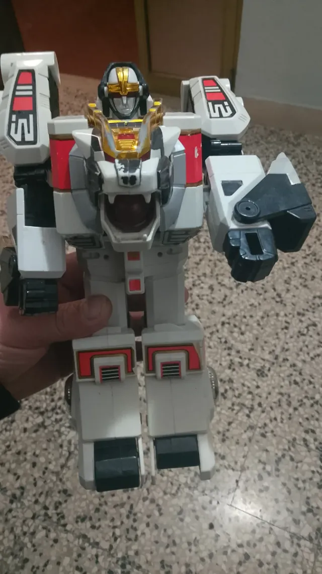Robot Power Rangers Bianco Rosso