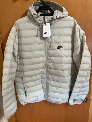 Cortavientos Nike Beige