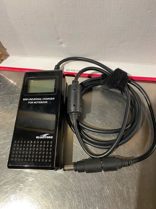Cargador Universal Bluestork 90W para Portátil