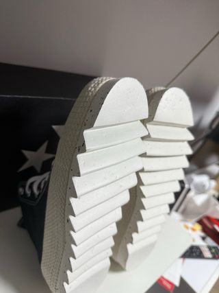 Converse Chuck Taylor All Star negras talla 39