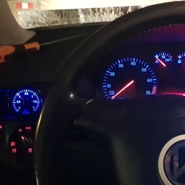 Rejilla ventilación para Manómetro Golf 4 y Bora