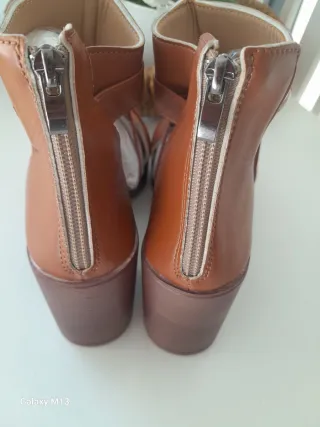 Sandalias Marrones Nuevas