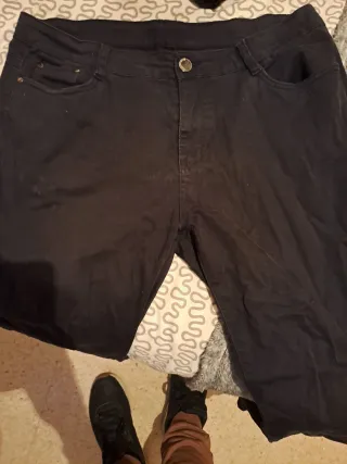 Pantalón vaquero negro hombre