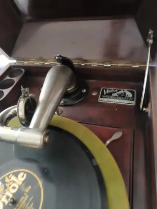 Giradischi Victrola Antico