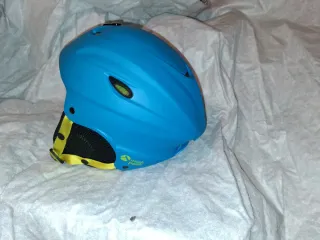 Casco de esquí Neak Peak Talla M. 55-58 cm