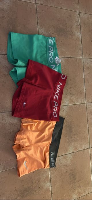 Mallas Cortas Nike Pro Mujer Talla S