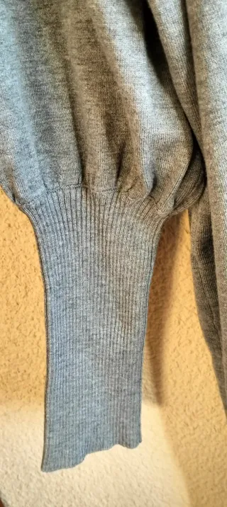 VESTIDO JERSEY LARGO DE PUNTOGRIS. muy poco uso