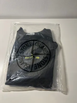 Camiseta Stone Island Negra Talla S