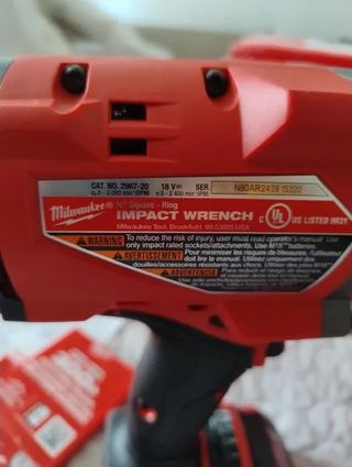 Llave de Impacto Milwaukee M18 FUEL 2967-20