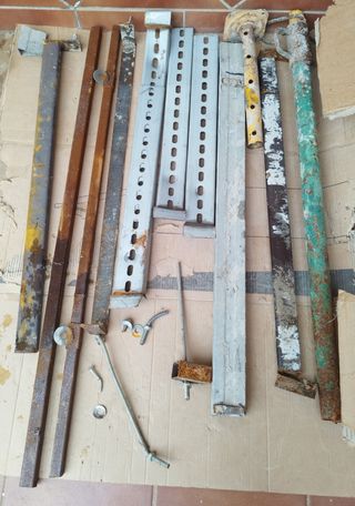 Lote de metales y chatarra variada