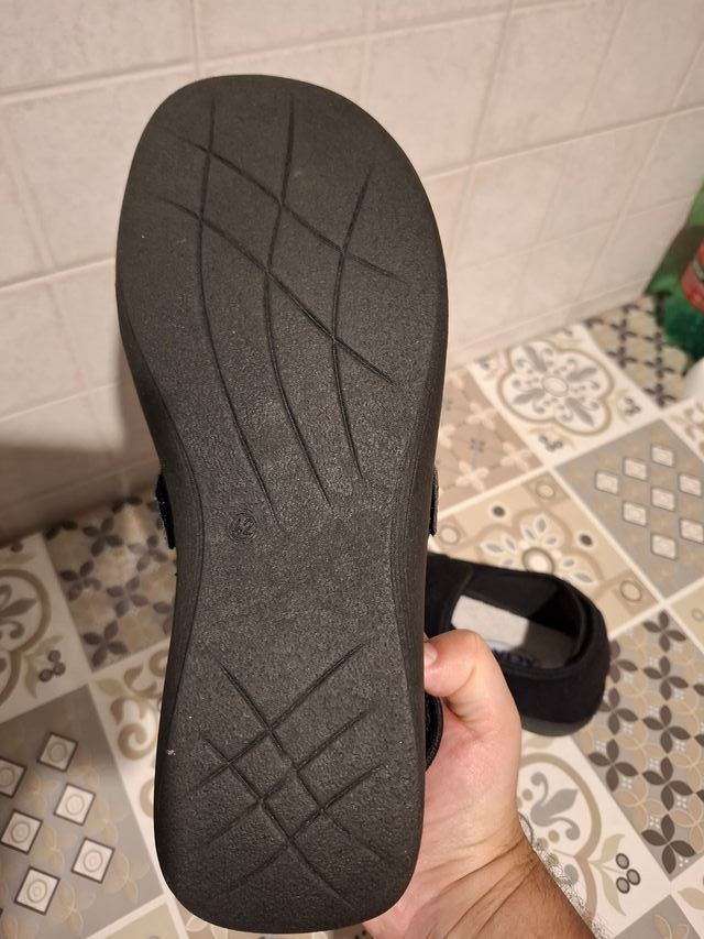 Scarpe sanitarie unisex post intervento