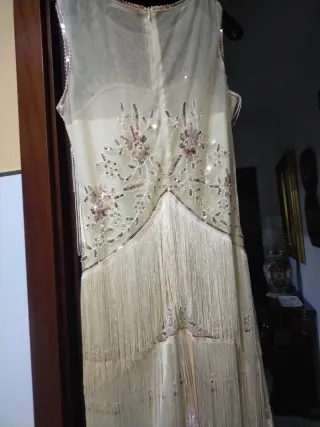 Vestido fiesta beige y dorado. A estrenar.