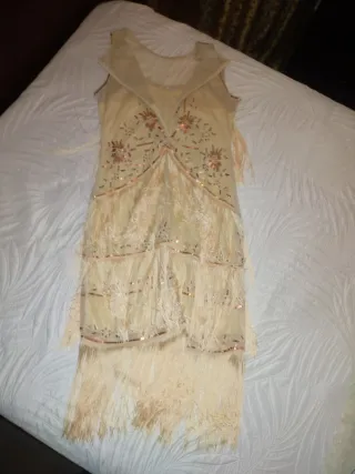 Vestido fiesta beige y dorado. A estrenar.