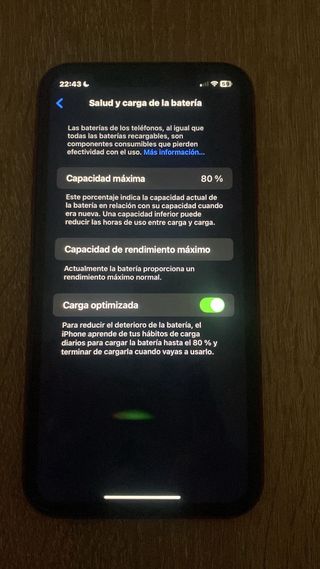 iPhone XR Rosso 128 GB 80% batteria