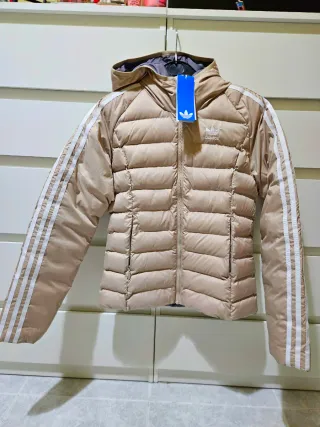 Cazadora Adidas Beige con Capucha