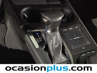 Lexus UX 250h Premium 135 kW (184 CV)