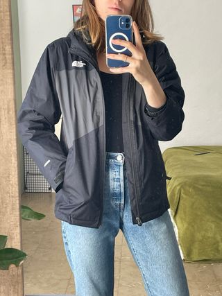 Chaqueta de invierno The North Face Negra y Gris