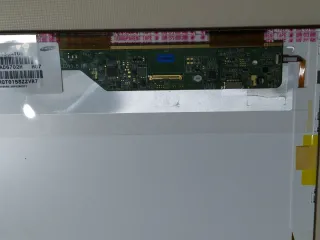 Pantalla LED 15'6 LTN156ATO5 40 pin