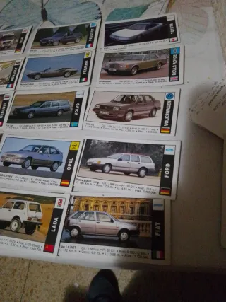 15 cromos de coches antiguos