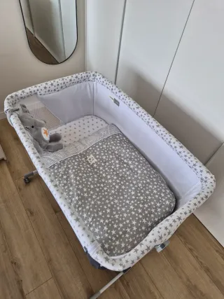 Minicuna colecho Jané Baby side