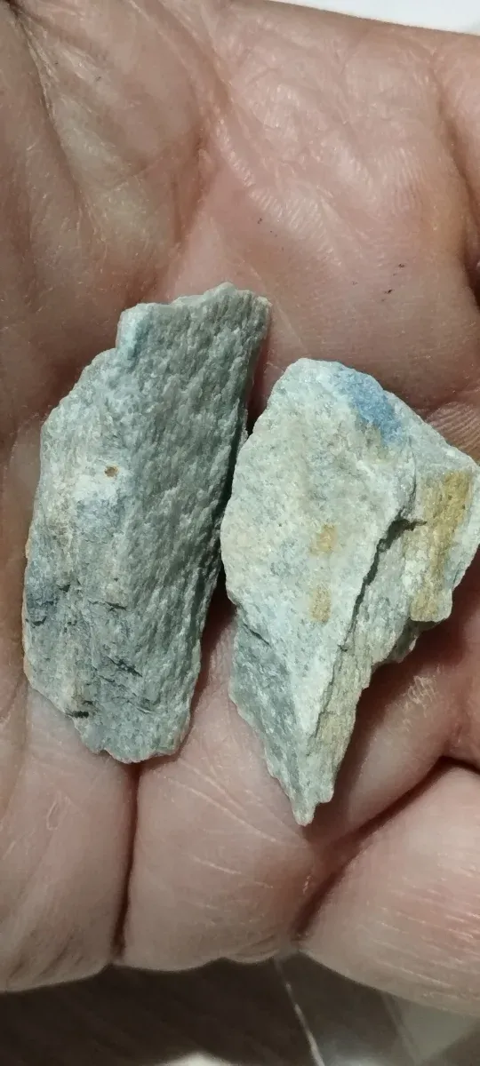 Escorzalita mineral natural