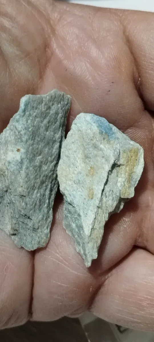 Escorzalita mineral natural