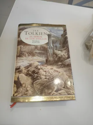 6 DVD + libro El señor de los anillos