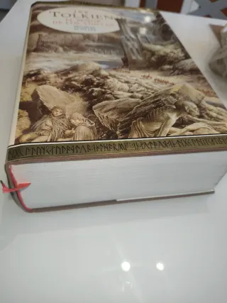 6 DVD + libro El señor de los anillos