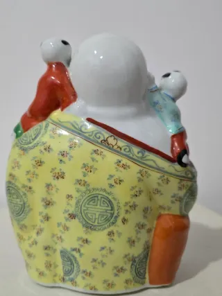 Buda Sonriente con 5 Niños Figura Porcelana China