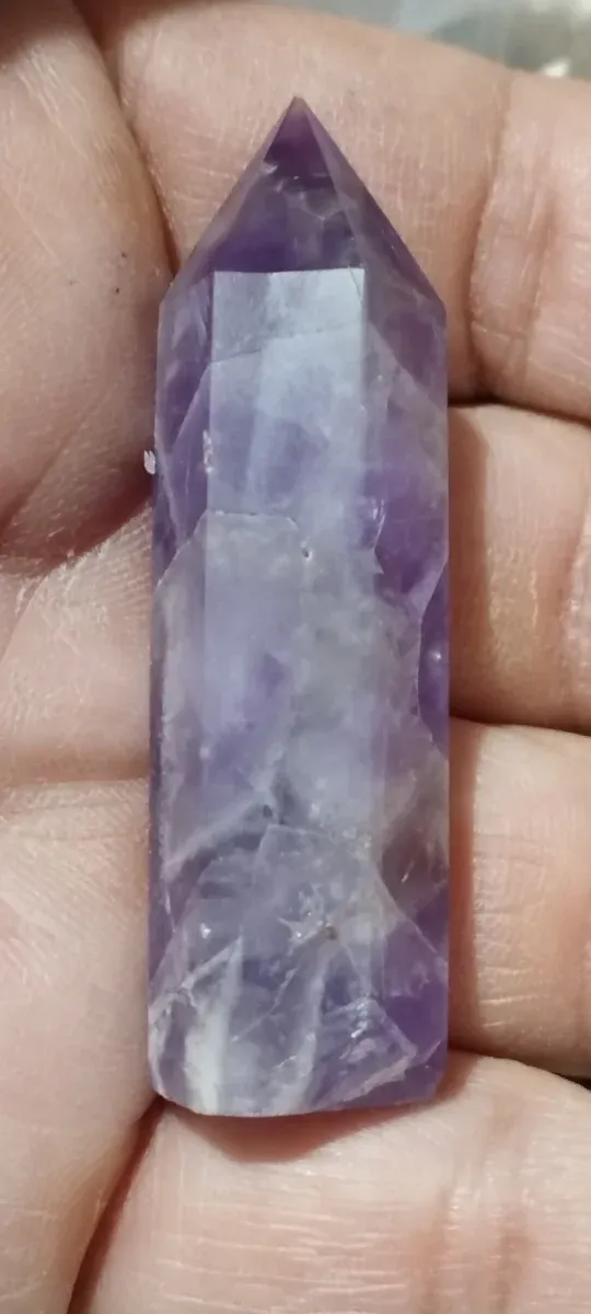 Obelisco de Amatista