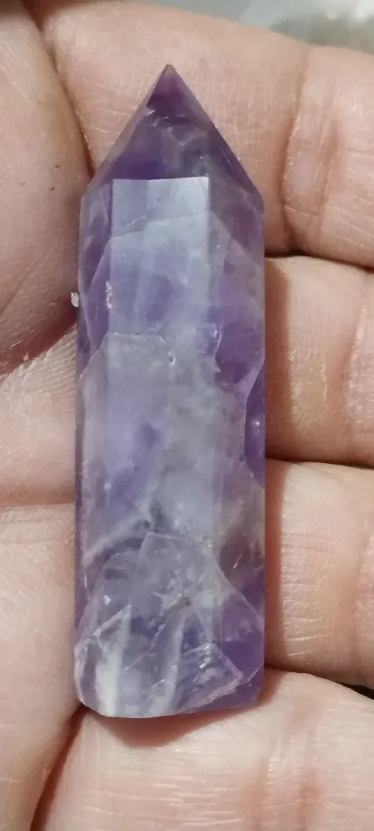 Obelisco de Amatista