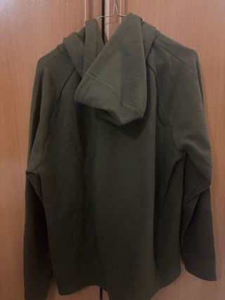 Sudadera Nike con capucha y cremallera Talla M