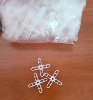 Crucetas para alicatado 10mm y 7mm