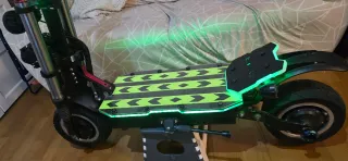 Patinete electrico en muy buen estado no negociabl