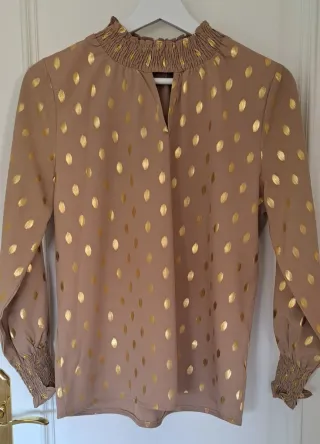 Blusa mujer manga larga camel y dorado