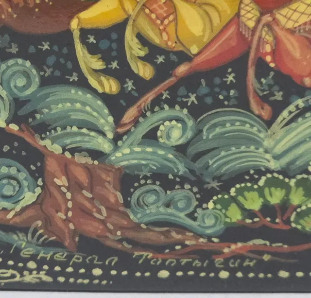 Caja lacada de estilo ruso