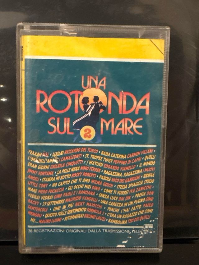 Musicassetta Una Rotonda sul Mare Vol. 2