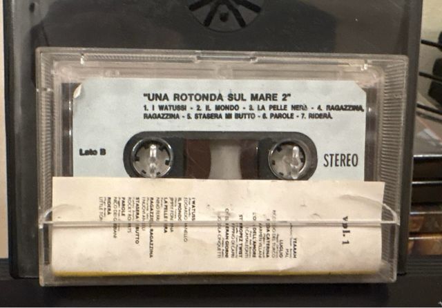 Musicassetta Una Rotonda sul Mare Vol. 2