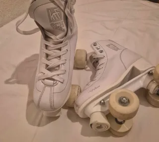 Patines 4 ruedas talla 36