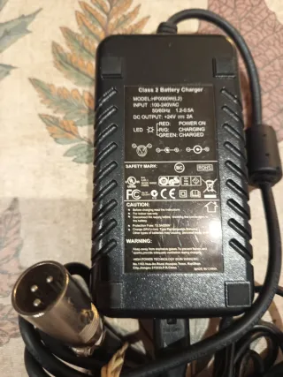 Cargador Batería Silla Eléctrica 24V-2A