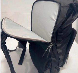 Mochila Piquadro Negra y Gris