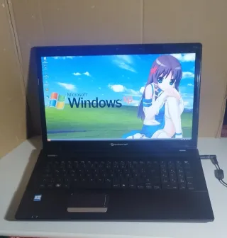 Packard Bell Portátil 4GB RAM 250GB HDD