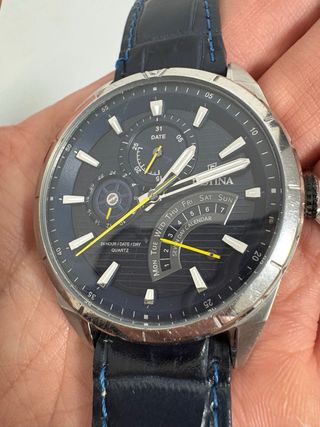 Reloj Festina Azul y Plateado 42 MM