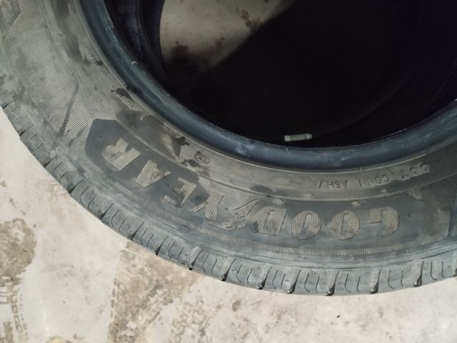 Neumáticos de coche