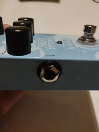 Pedal M-VAVE Mini Universe Reverb