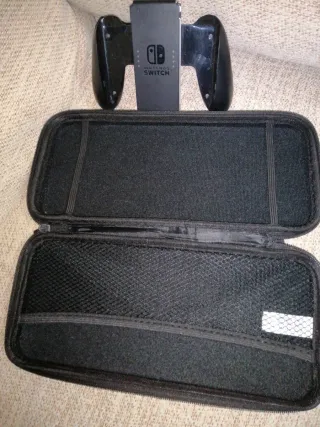 Funda y soporte para mando Nintendo Switch