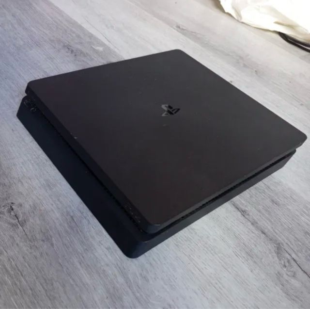 Ps4 Slim 500gb + 2 Mandos